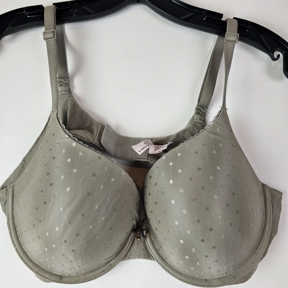 Victoria's Secret Body By Victoria Lined Perfect Coverage Bra Size 38C Gray Dot